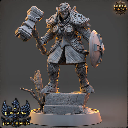 Female Paladin Knight Baronne | DayBreak Miniatures | Compatible with D&D/AOS | Fantasy | Tabletop
