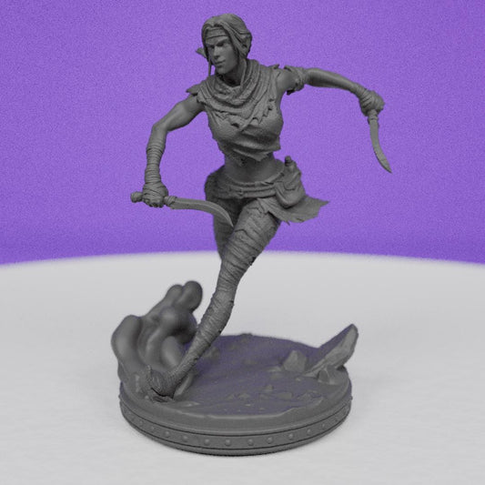 Female Elven Fighter Kilyn | Primal Collectibles | Compatible with D&D/AoS | Fantasy