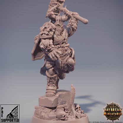 Barbarian Warrior/Fighter | DayBreak Miniatures | D&D/AoS| Fantasy | Tabletop| Fantasy - Tabletop
