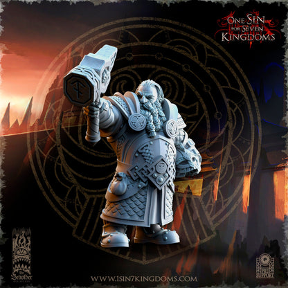 Dwarf Hero Hammer | The Beholder Miniatures | Compatible with D&D/AoS | Fantasy | Tabletop RPG