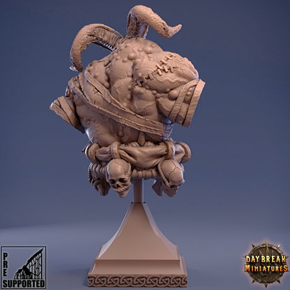 Beastman Spetzaar Bust | DayBreak Miniatures | Compatible with D&D/AOS | Fantasy | Tabletop