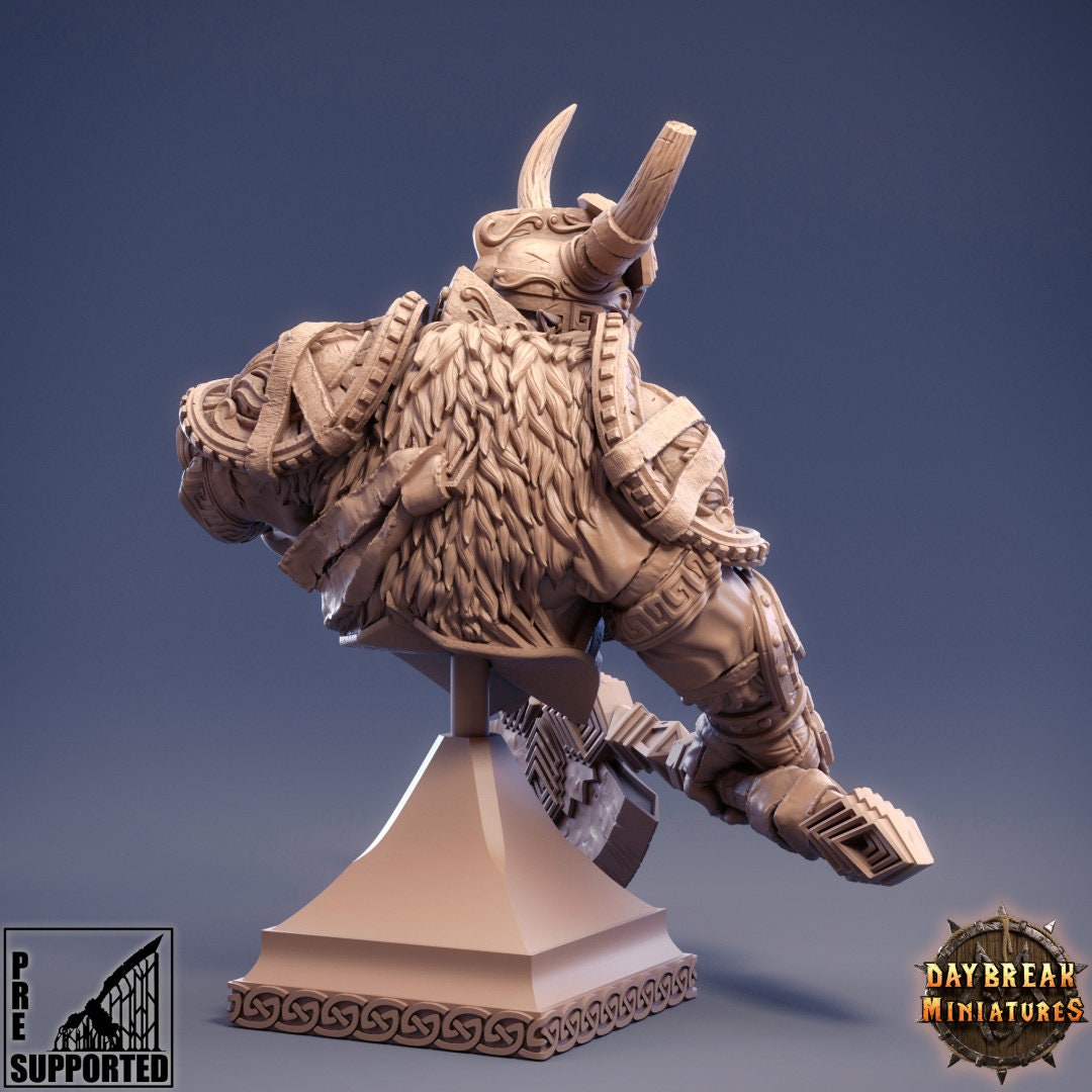 Ork Homad Bust | DayBreak Miniatures | Compatible with D&D/AOS | Fantasy | Tabletop