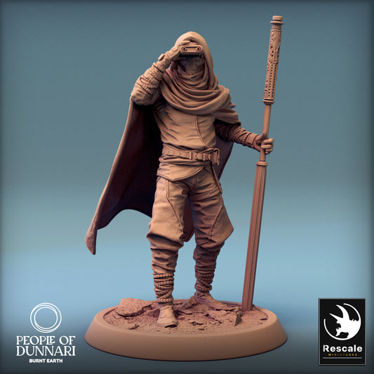 Dunnari Sandweaver Look with Cloak | Rescale Miniatures | Compatible with D&D/AoS | Fantasy | Tabletop RPG