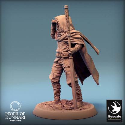 Dunnari Sandweaver Look with Cloak | Rescale Miniatures | Compatible with D&D/AoS | Fantasy | Tabletop RPG