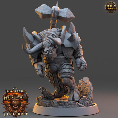 Minotaur Fighter Brakthar | DayBreak Miniatures | Two Handed Weapons | Compatible with D&D/AOS | Fantasy | Tabletop RPG