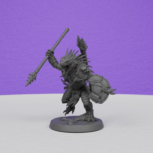 Lizardman of Falgor | Artisan Guild Miniatures | Compatible with D&D/AoS | Fantasy | Tabletop RPG