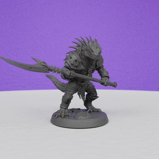 Lizardman of Falgor | Artisan Guild Miniatures | Compatible with D&D/AoS | Fantasy | Tabletop RPG