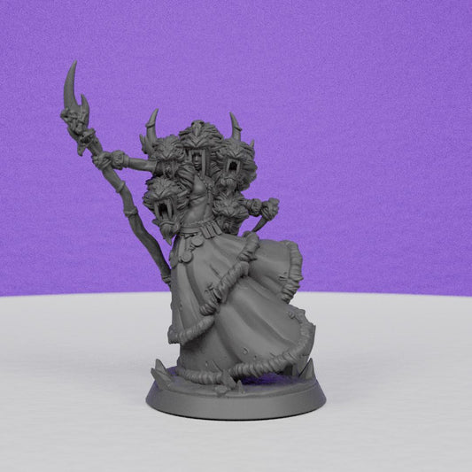 Female Druid Hermit | Miniatures Blueprint | Compatible with D&D/AoS | Fantasy