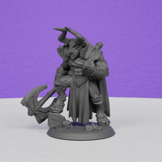 Armored Minotaur | Miniatures Blueprint | Compatible with D&D/AoS | Fantasy