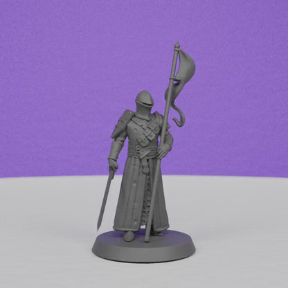 Knight back from War | Galaad Miniatures | Compatible with D&D/AoS | Fantasy | Tabletop RPG