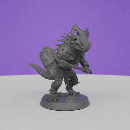 Lizardman of Falgor | Artisan Guild Miniatures | Compatible with D&D/AoS | Fantasy | Tabletop RPG